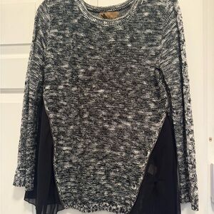 Women's Black and White Sweater